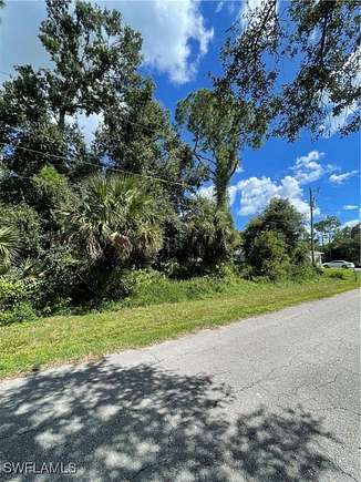 0.5 Acres of Residential Land for Sale in Lehigh Acres, Florida