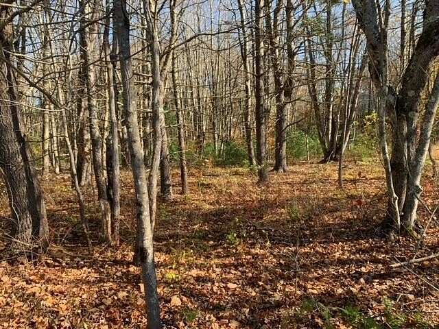 2.67 Acres of Residential Land for Sale in Brunswick, Maine