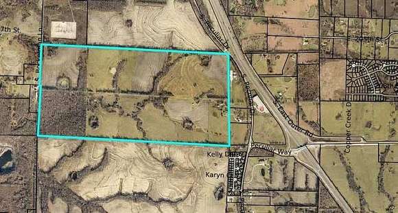 325 Acres of Land for Sale in Peculiar, Missouri