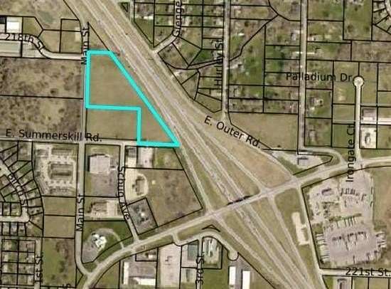 7 Acres of Commercial Land for Sale in Peculiar, Missouri