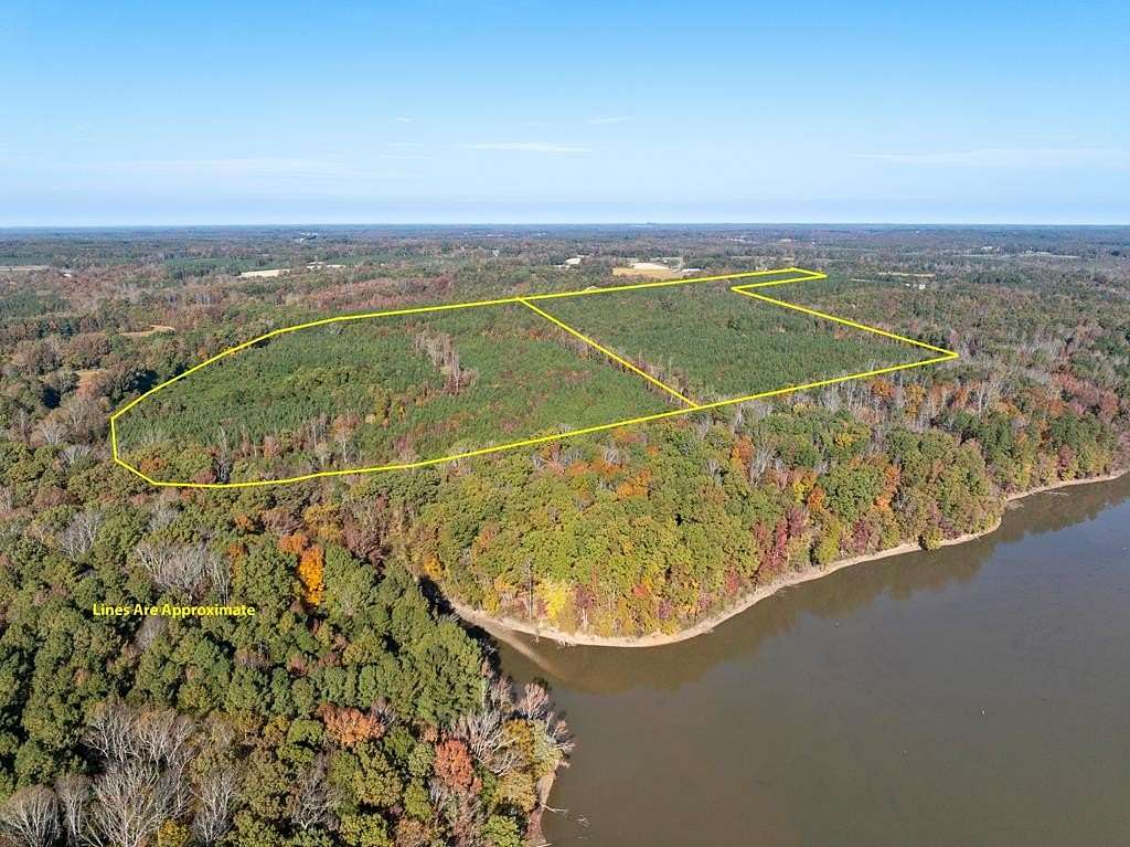76.4 Acres of Recreational Land for Sale in Boydton, Virginia