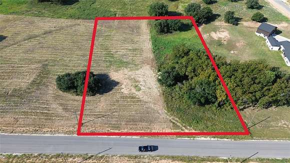 2 Acres of Residential Land for Sale in Tolar, Texas