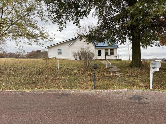 4.03 Acres of Residential Land with Home for Sale in Nelson, Missouri