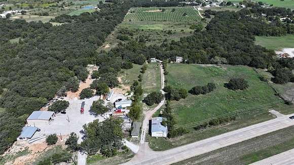 16 Acres of Commercial Land for Sale in Bridgeport, Texas