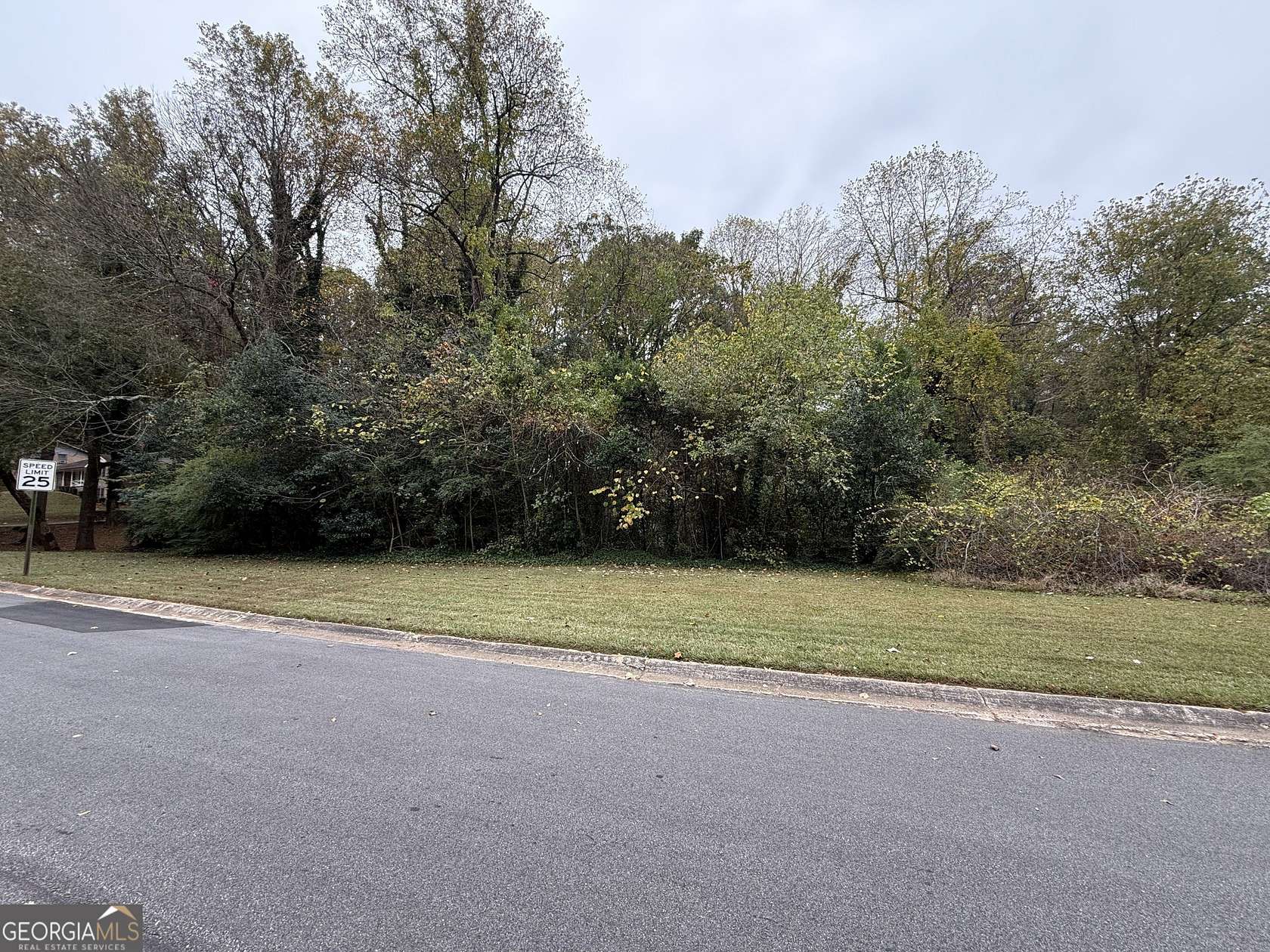 0.6 Acres of Residential Land for Sale in Lithonia, Georgia