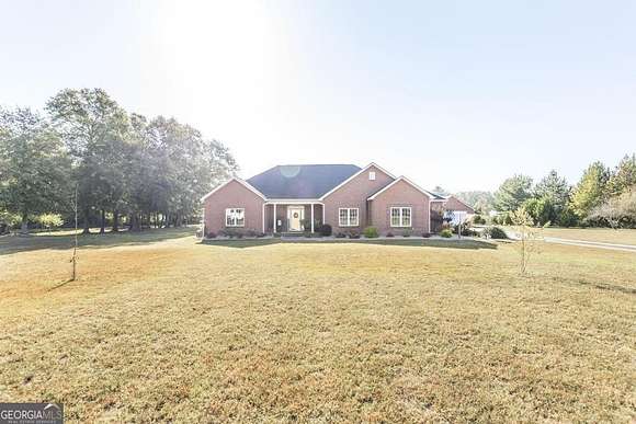 5 Acres of Land with Home for Sale in Cochran, Georgia