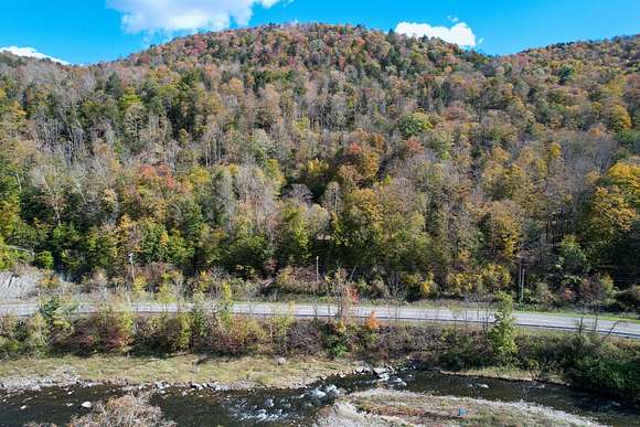 91.2 Acres of Recreational Land for Sale in Hancock, New York