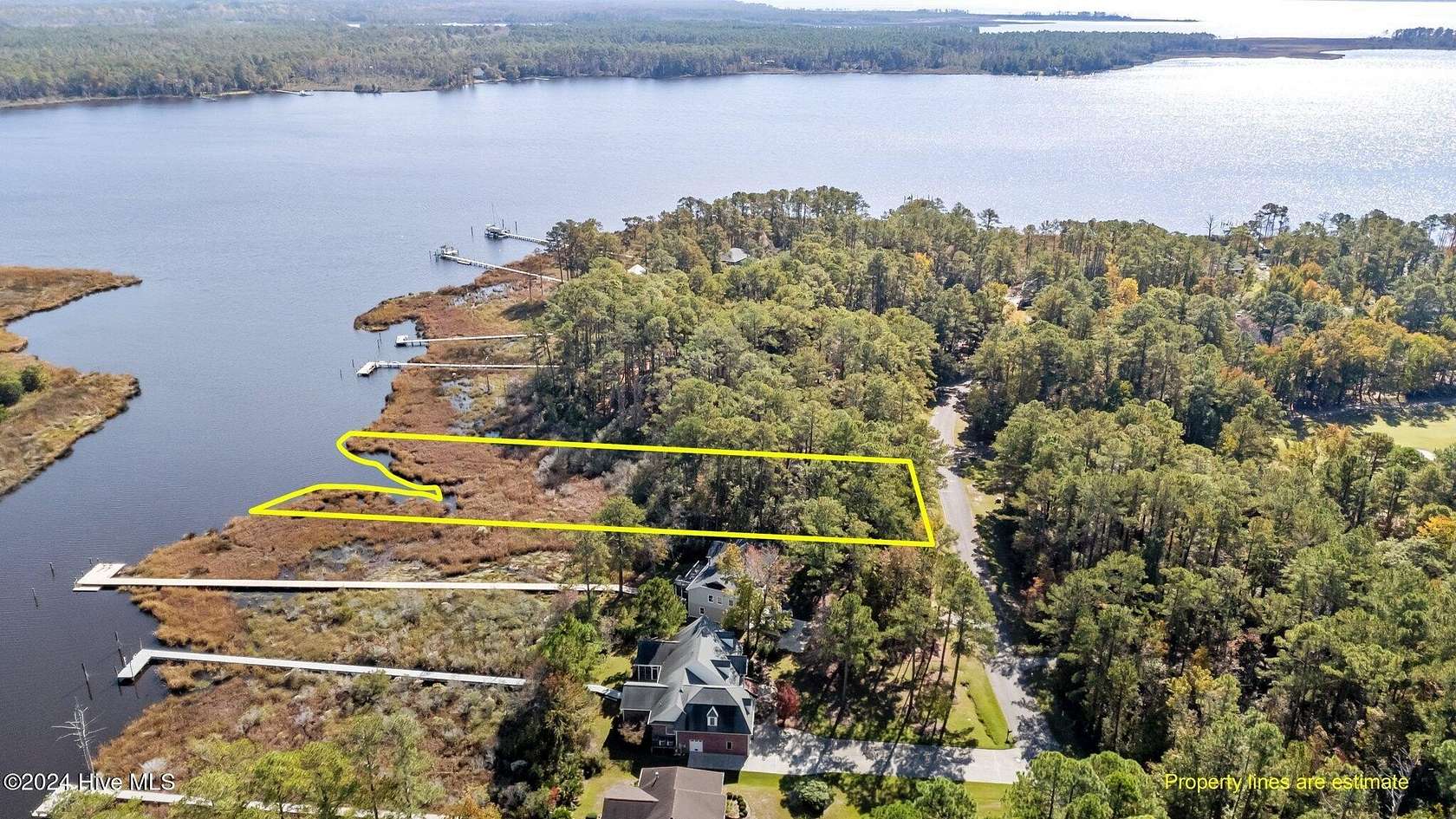 1.4 Acres of Residential Land for Sale in New Bern, North Carolina