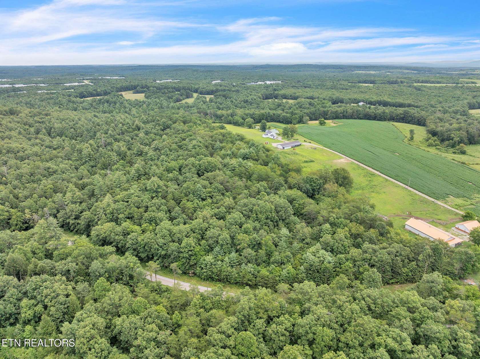 27.1 Acres of Recreational Land for Sale in Deer Lodge, Tennessee