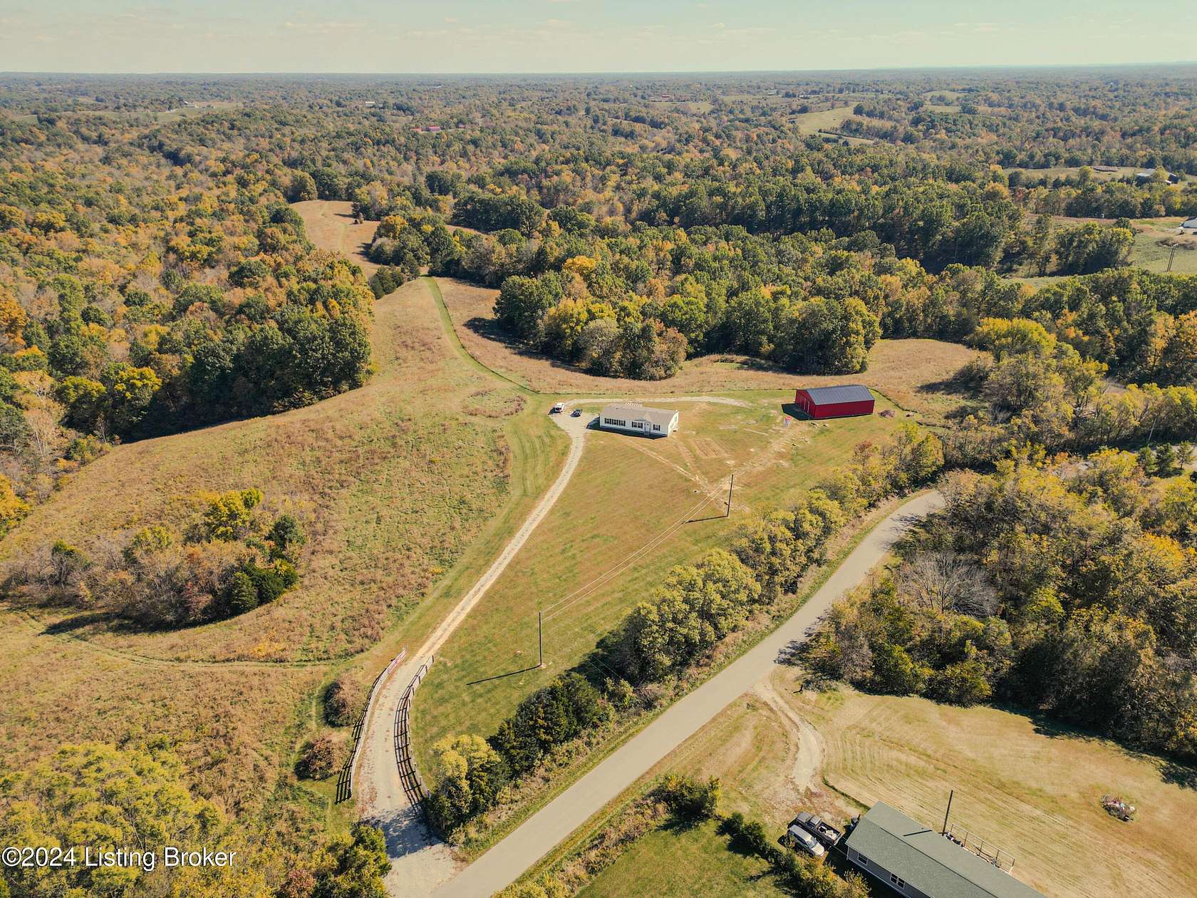 100 Acres of Land with Home for Sale in Bloomfield, Kentucky