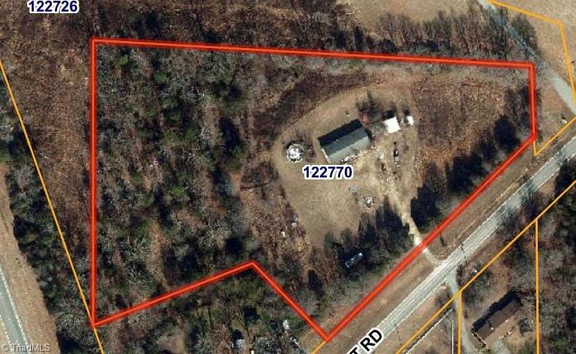 5.23 Acres of Residential Land with Home for Sale in Climax, North Carolina