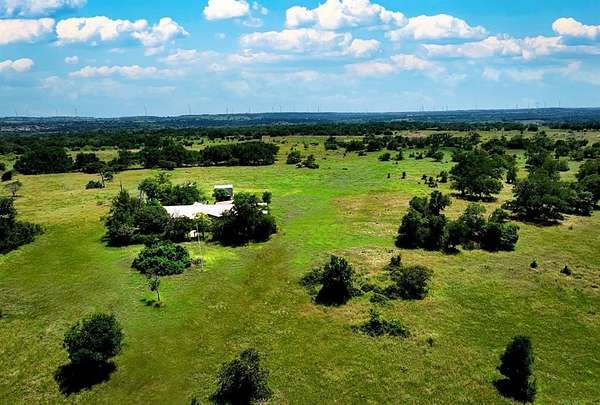 122 Acres of Land for Sale in Goldthwaite, Texas