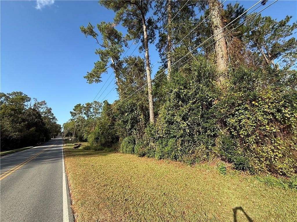 9.6 Acres of Residential Land for Sale in Waycross, Georgia