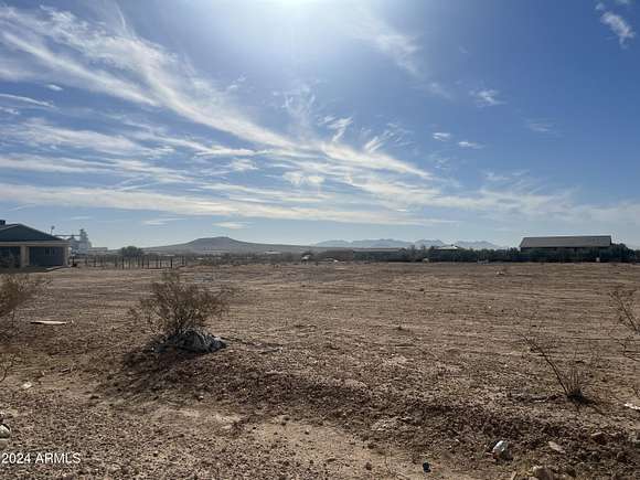 1 Acre of Residential Land for Sale in Tonopah, Arizona