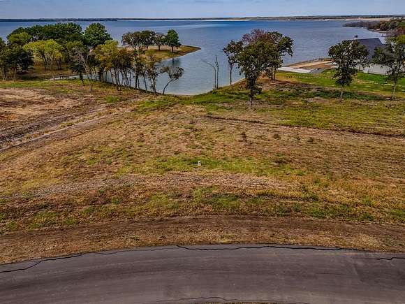 1.19 Acres of Residential Land for Sale in Honey Grove, Texas