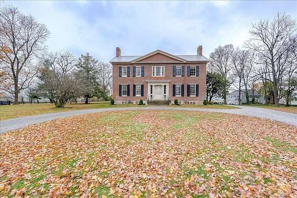 78.1 Acres of Land with Home for Sale in Versailles, Kentucky