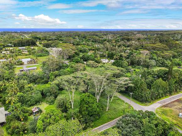 1 Acre of Residential Land for Sale in Keaau, Hawaii