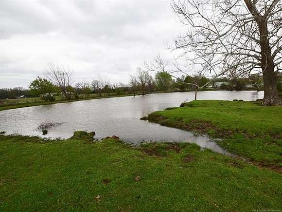 27 Acres of Agricultural Land for Sale in Tahlequah, Oklahoma