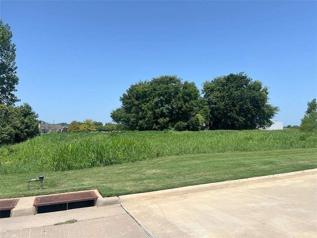 0.55 Acres of Commercial Land for Sale in Shreveport, Louisiana