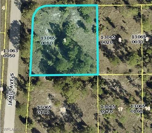 0.334 Acres of Residential Land for Sale in Lehigh Acres, Florida