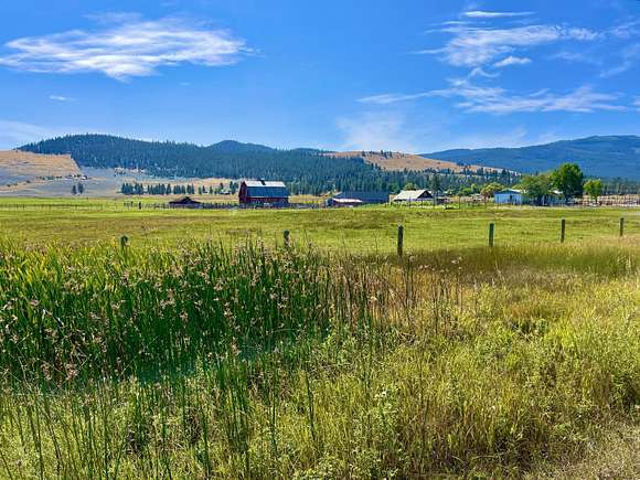 23.85 Acres of Land with Home for Sale in Hot Springs, Montana