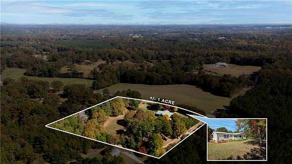 2.88 Acres of Residential Land with Home for Sale in Gillsville, Georgia