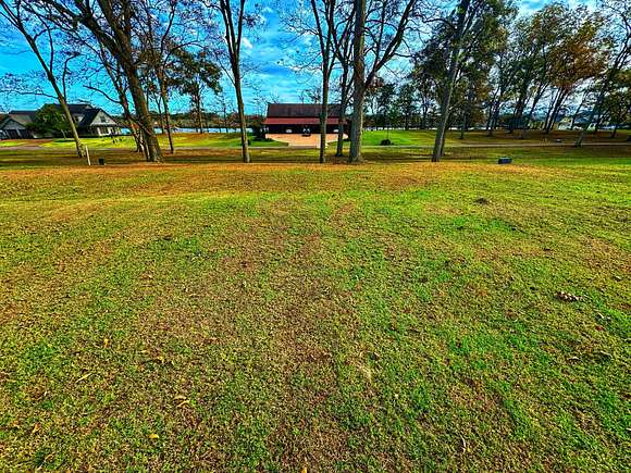 0.61 Acres of Residential Land for Sale in Dundee, Mississippi