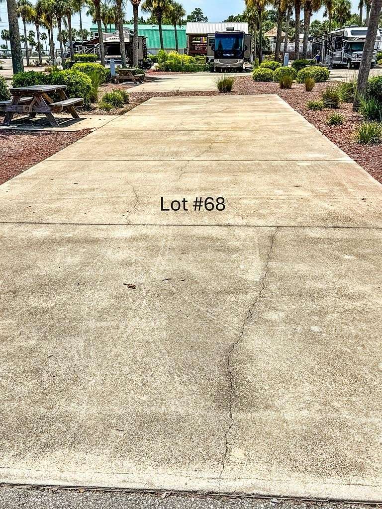 0.05 Acres of Land for Sale in Carrabelle, Florida