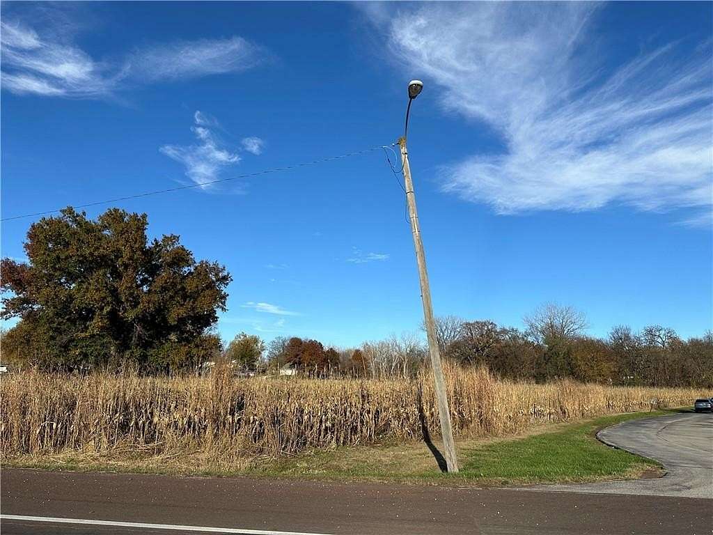 5 Acres of Land for Sale in Wathena, Kansas