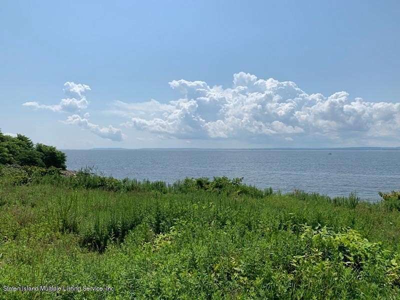 0.54 Acres of Residential Land for Sale in Staten Island, New York