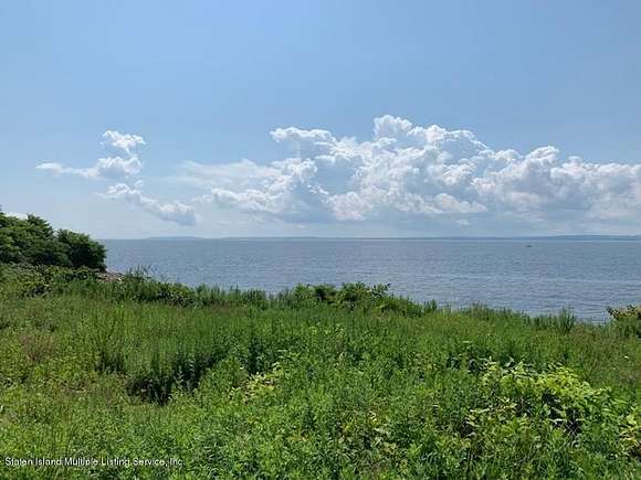 0.54 Acres of Residential Land for Sale in Staten Island, New York