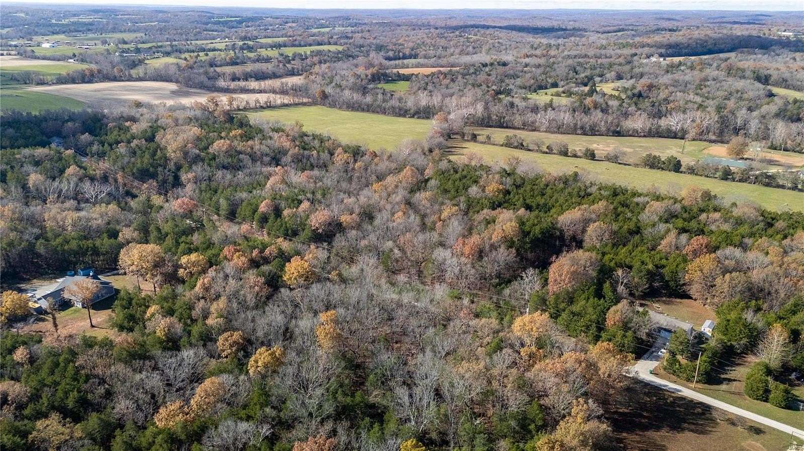 2.64 Acres of Residential Land for Sale in Hillsboro, Missouri