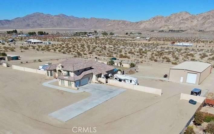 2.29 Acres of Residential Land with Home for Sale in Lucerne Valley, California