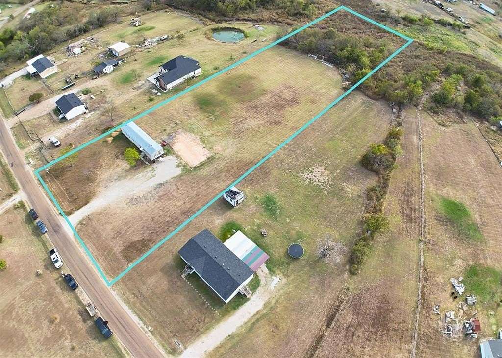 2.329 Acres of Land for Sale in Kaufman, Texas