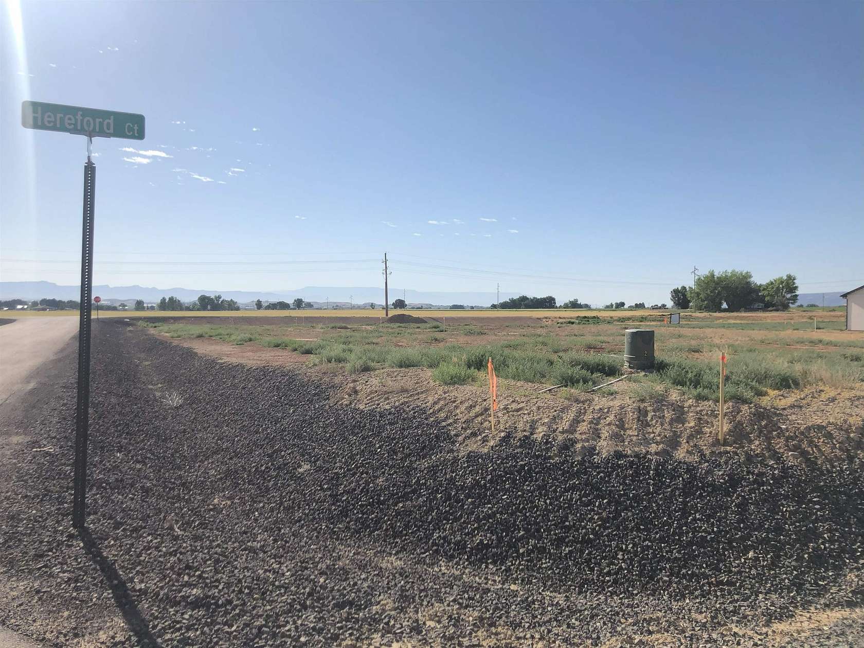 1.31 Acres of Residential Land for Sale in Loma, Colorado