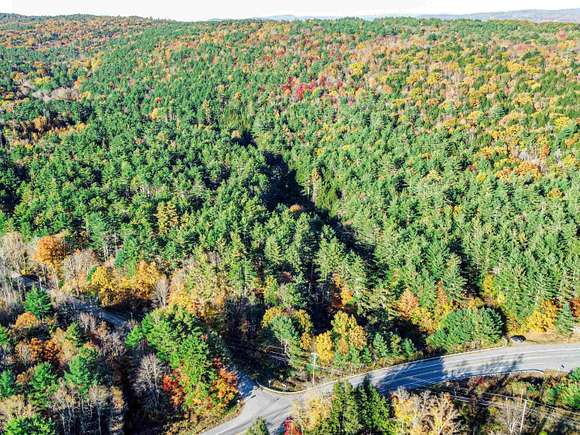 135 Acres of Land for Sale in Putney, Vermont