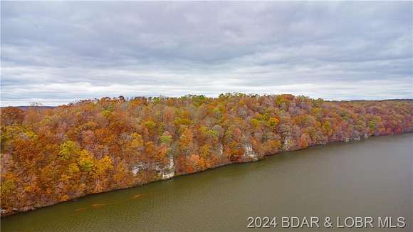 162 Acres of Recreational Land for Sale in Edwards, Missouri