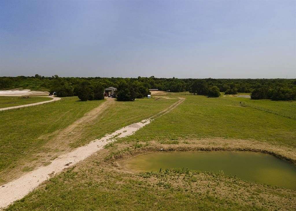 10.1 Acres of Land for Sale in Greenville, Texas