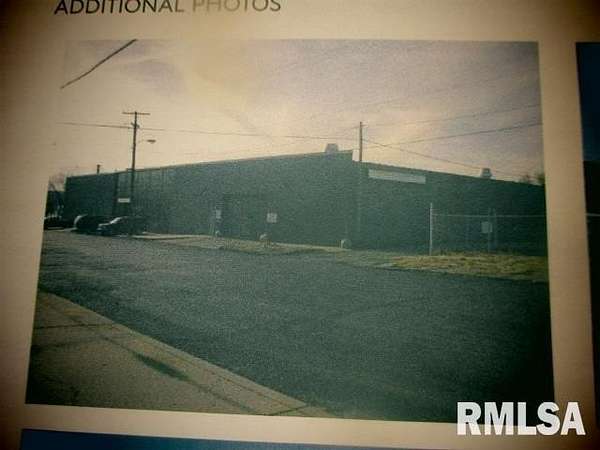 2 Acres of Improved Commercial Land for Sale in Peoria, Illinois