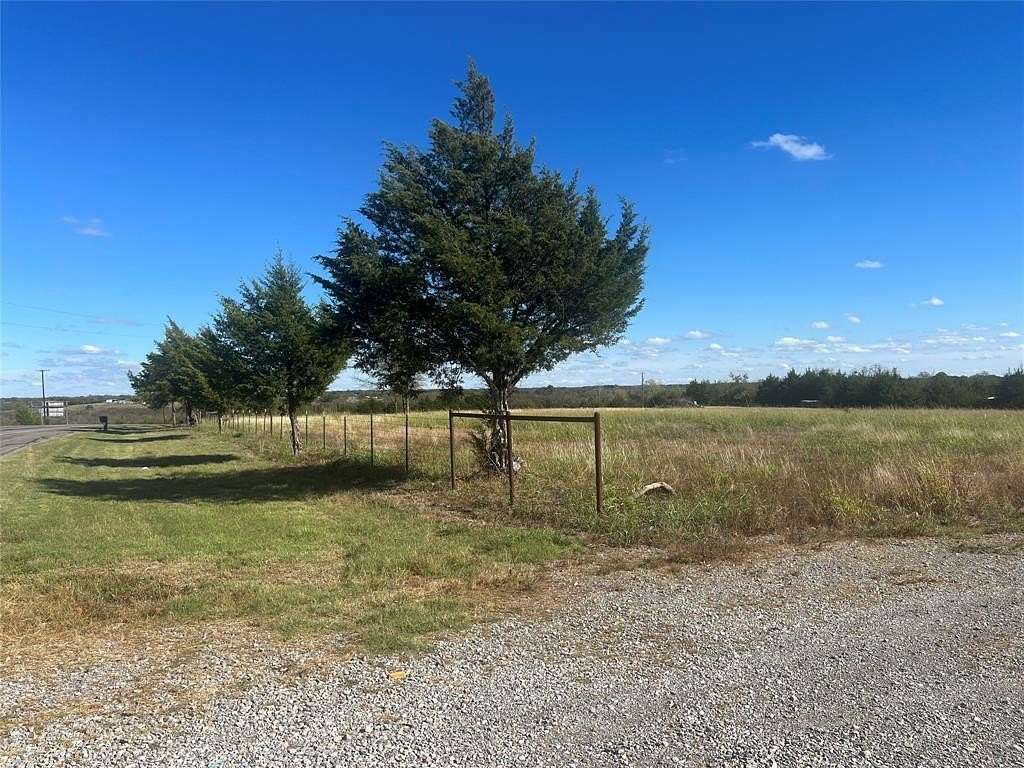 10 Acres of Residential Land for Sale in Dodd City, Texas