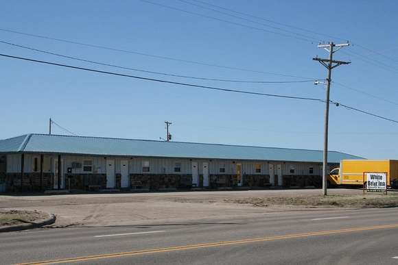 1 Acre of Commercial Land for Sale in Satanta, Kansas