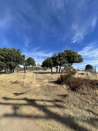 3.99 Acres of Land for Sale in Banning, California