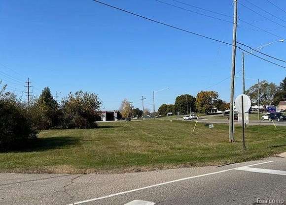 1.02 Acres of Commercial Land for Sale in Lapeer, Michigan