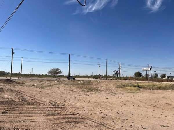 0.92 Acres of Commercial Land for Sale in Midland, Texas
