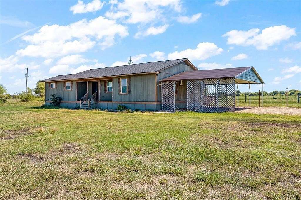 11 Acres of Land with Home for Lease in Bonham, Texas