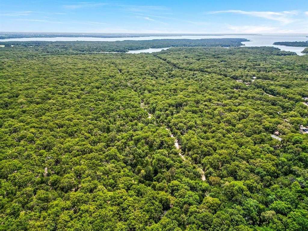 1.35 Acres of Land for Sale in Quinlan, Texas