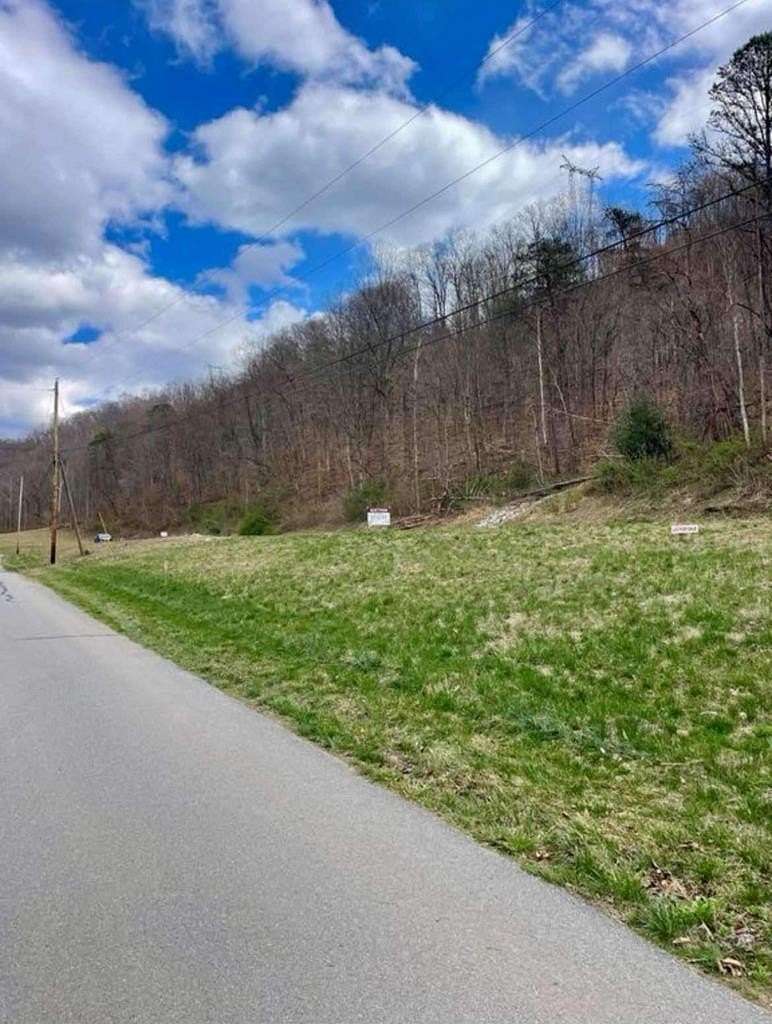 0.71 Acres of Residential Land for Sale in Pikeville, Kentucky