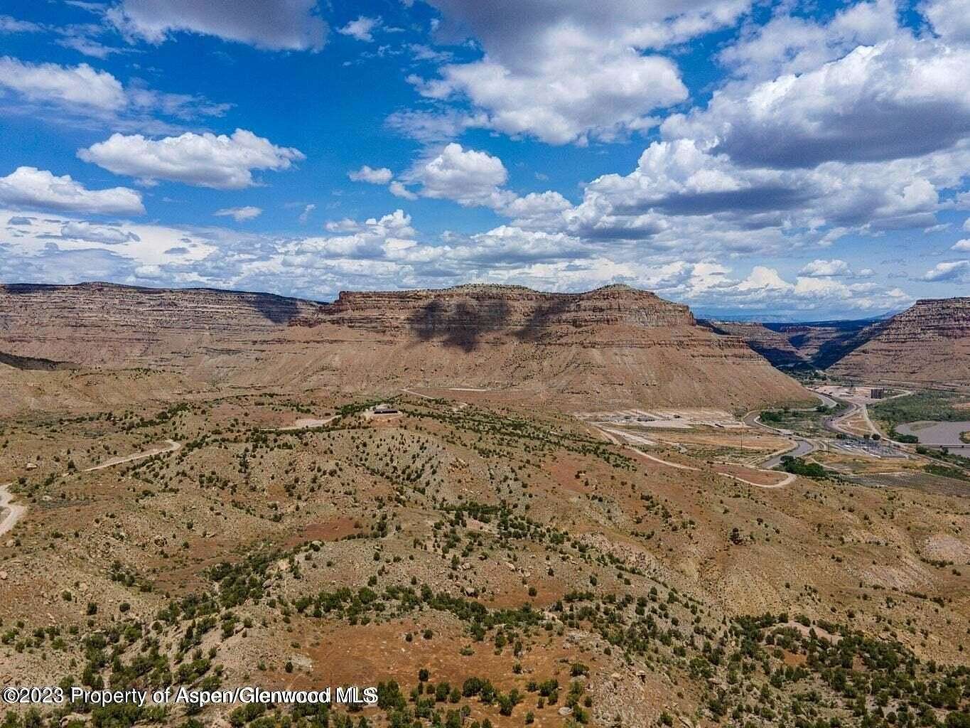 600 Acres of Recreational Land for Sale in Palisade, Colorado