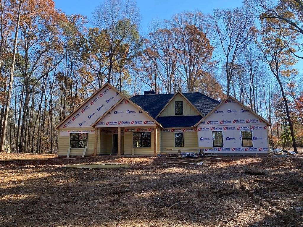 4 Acres of Residential Land with Home for Sale in Bowdon, Georgia