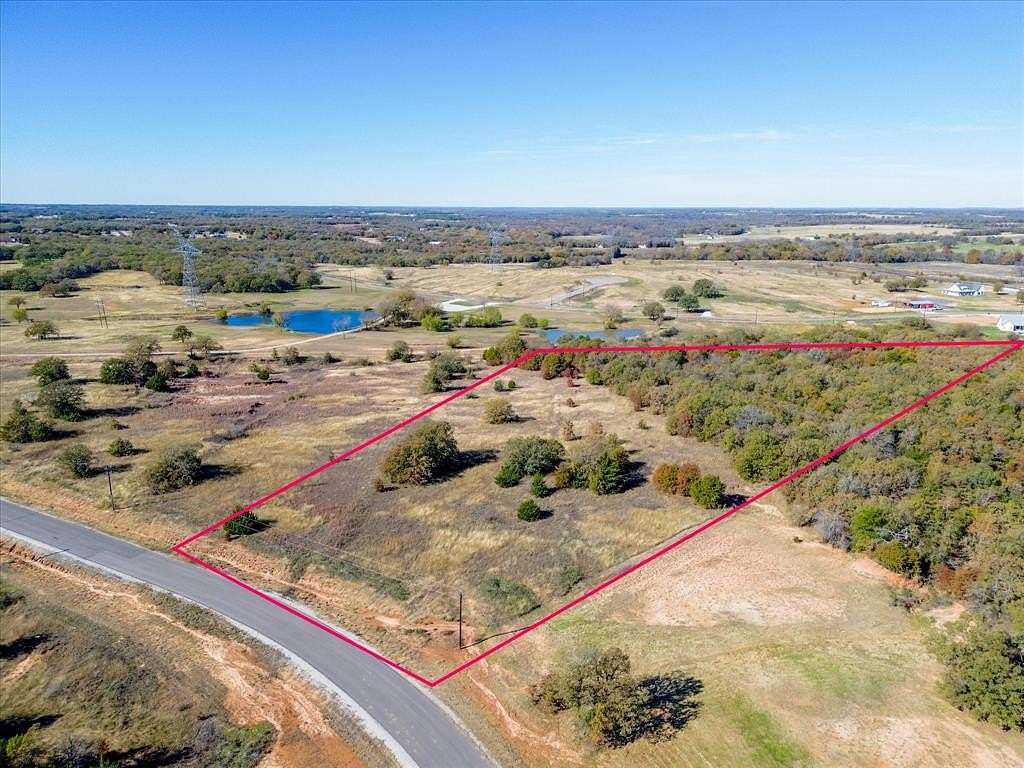 5.01 Acres of Residential Land for Sale in Alvord, Texas